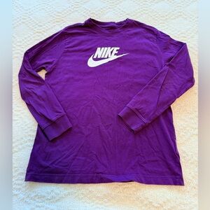 Nike Loose Fit Purple Long-sleeve Tee